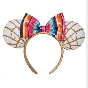 Minnie Mouse Pan Dulce Ear Headband with Sequined Bow.
